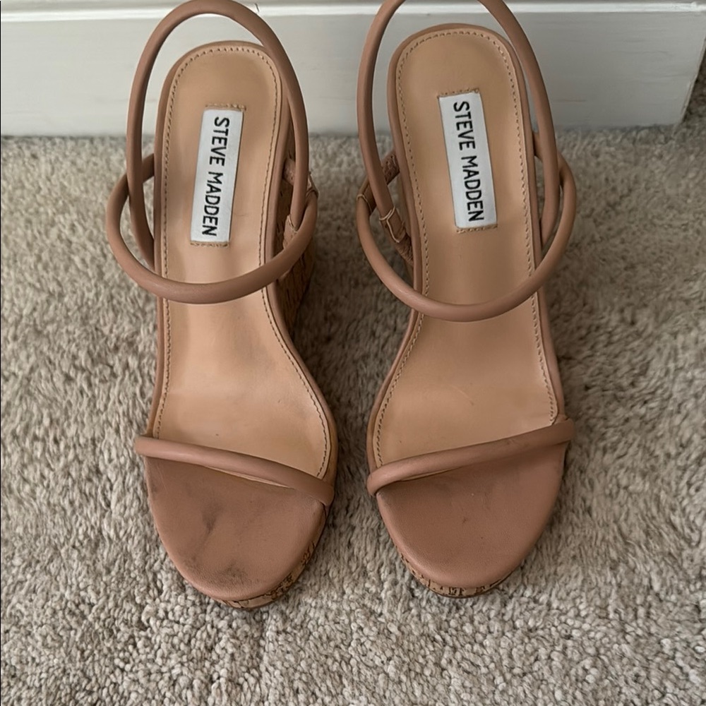 Steve Madden Tan Wedge Sandals with Ankle Strap